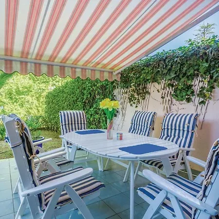 Apartment Svennika *